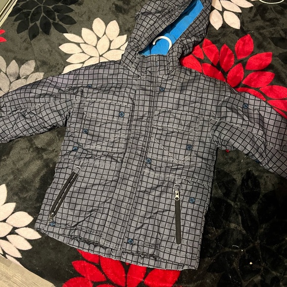 Cherokee kids jacket - Picture 3 of 11